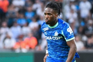 开云棋牌-迪马：博洛尼亚接近和马赛达成协议，洛维转会费1800万欧+奖金